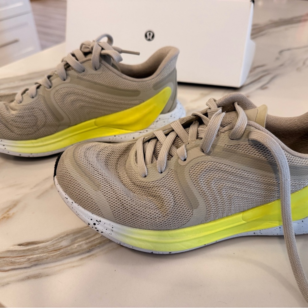 lululemon athletica Bliss feel Run 2 Beige and Yellow Athletic Shoes